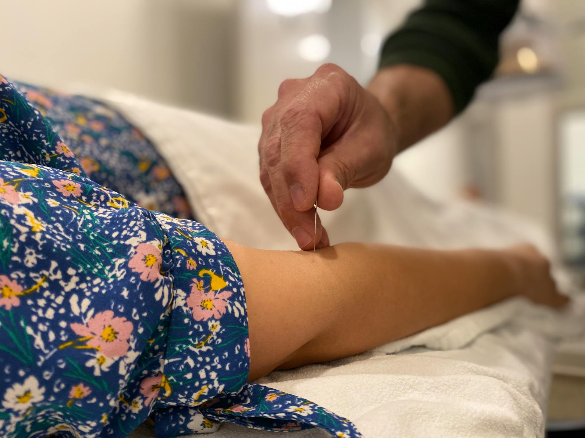 Healing from Within: How Acupuncture SupportS Post-Surgery Recovery