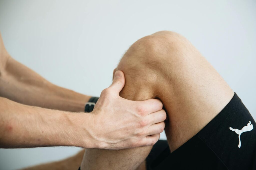 Chiropractor Vaughan Knee Pain Treatment