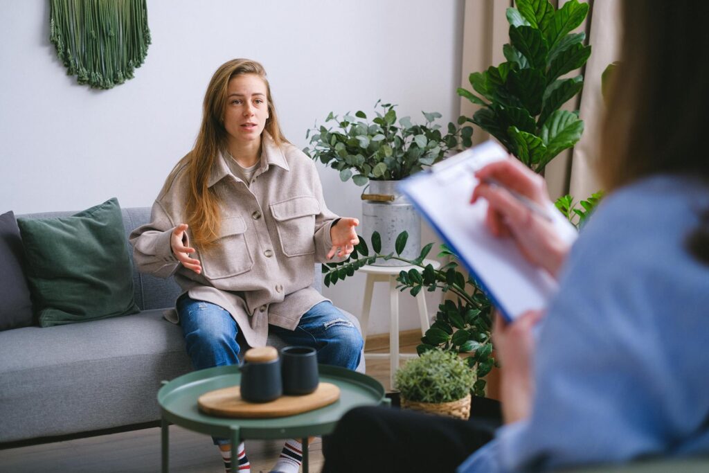 Naturopathic doctor in Vaughan discussing natural mental health support with a patient