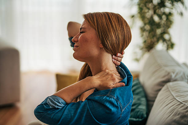 Naturopath in Newmarket consulting with fibromyalgia patient about holistic treatment plan